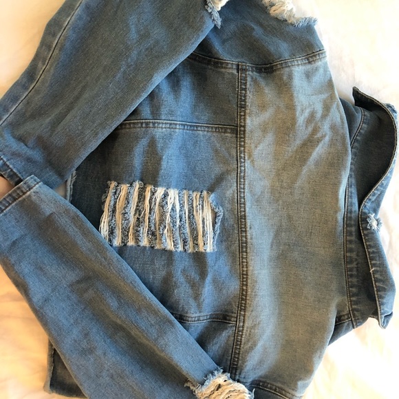 Cropped Denim Jacket - Picture 2 of 3
